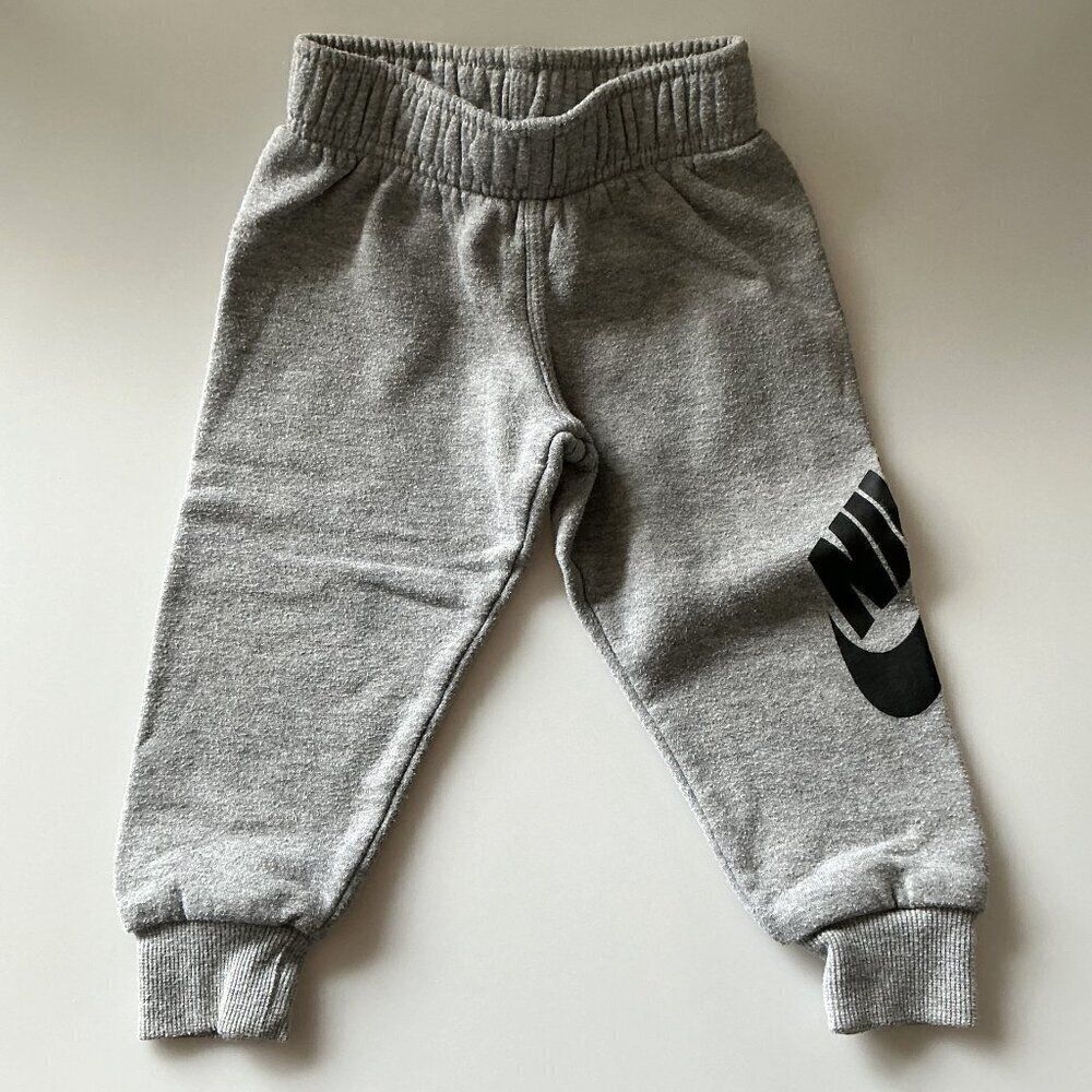 Nike Toddler Boys Gray Heather Jogger Pants, Size 2T